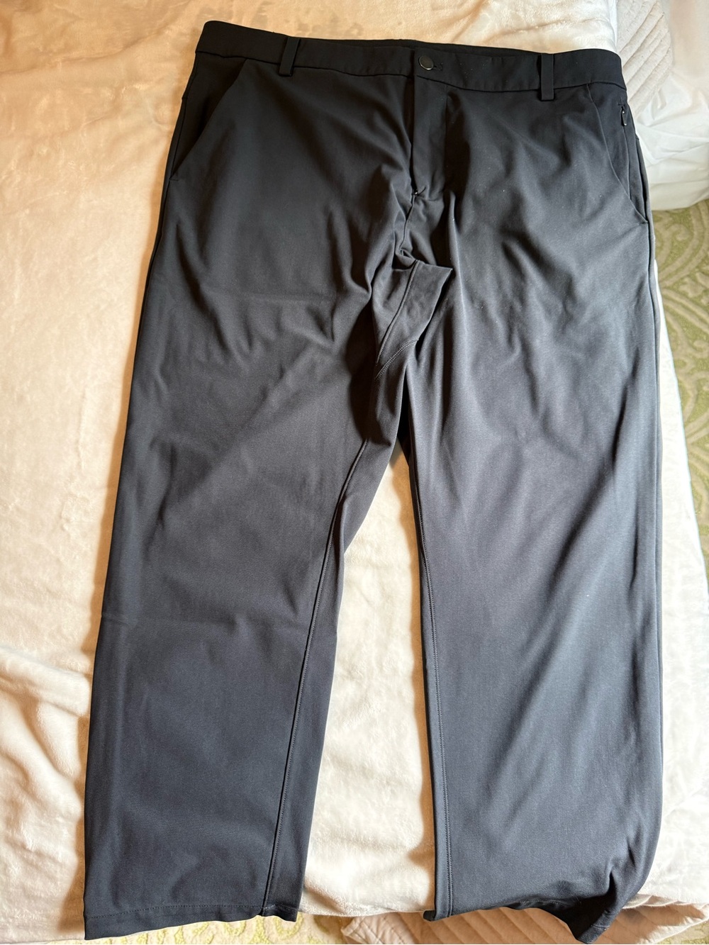 lululemon athletica Men's Black Stretch Performance Pants